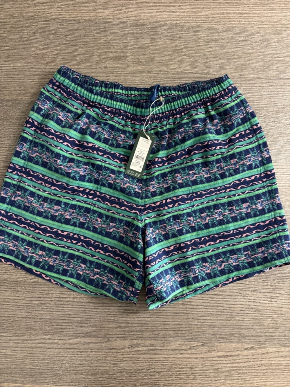 Alpine Design Water Repellent Shorts Size M 5” Inseam Multicolor Brief Lined